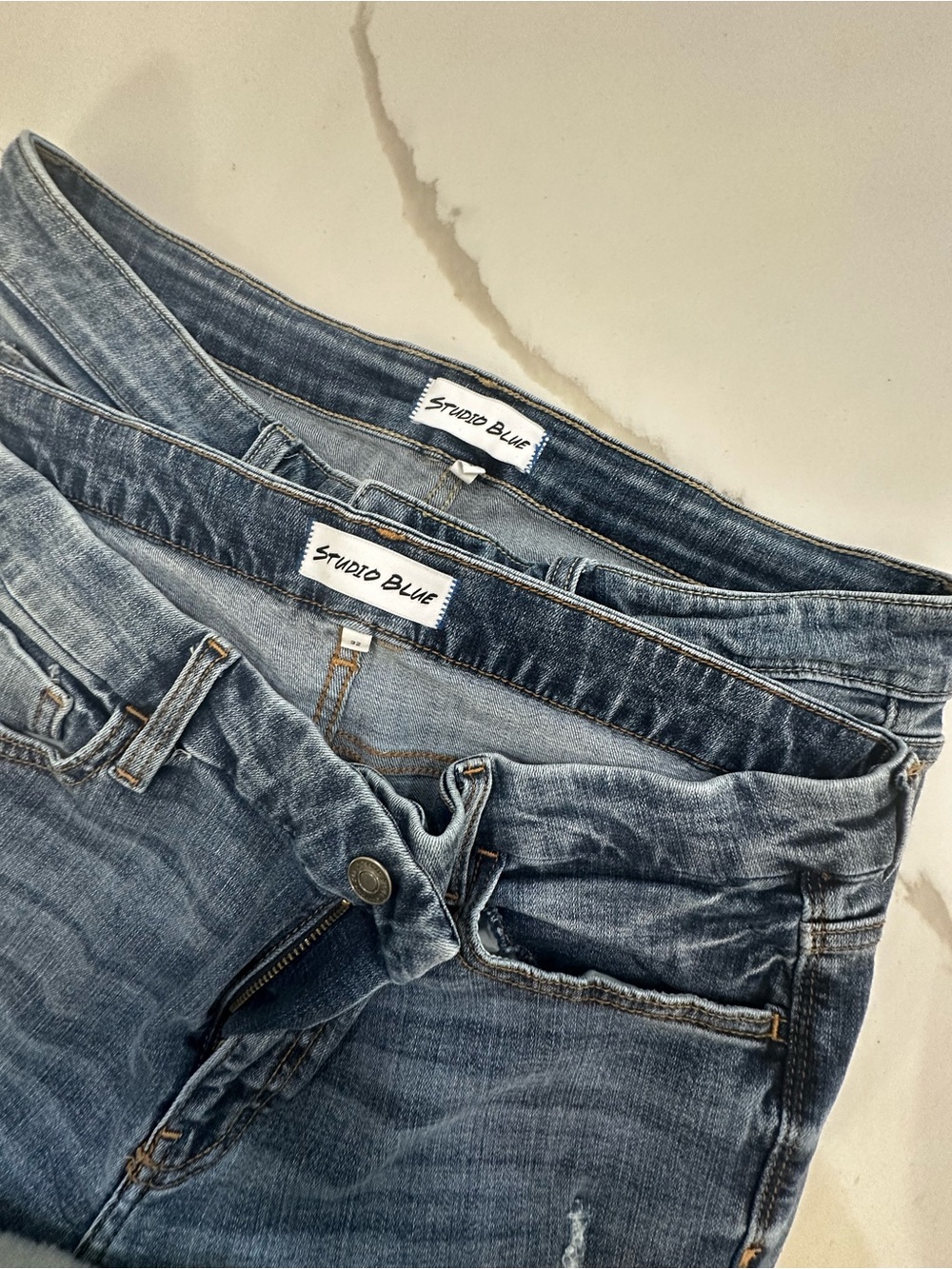 Studio Blue Women's Skinny Jeans in Washed Blue